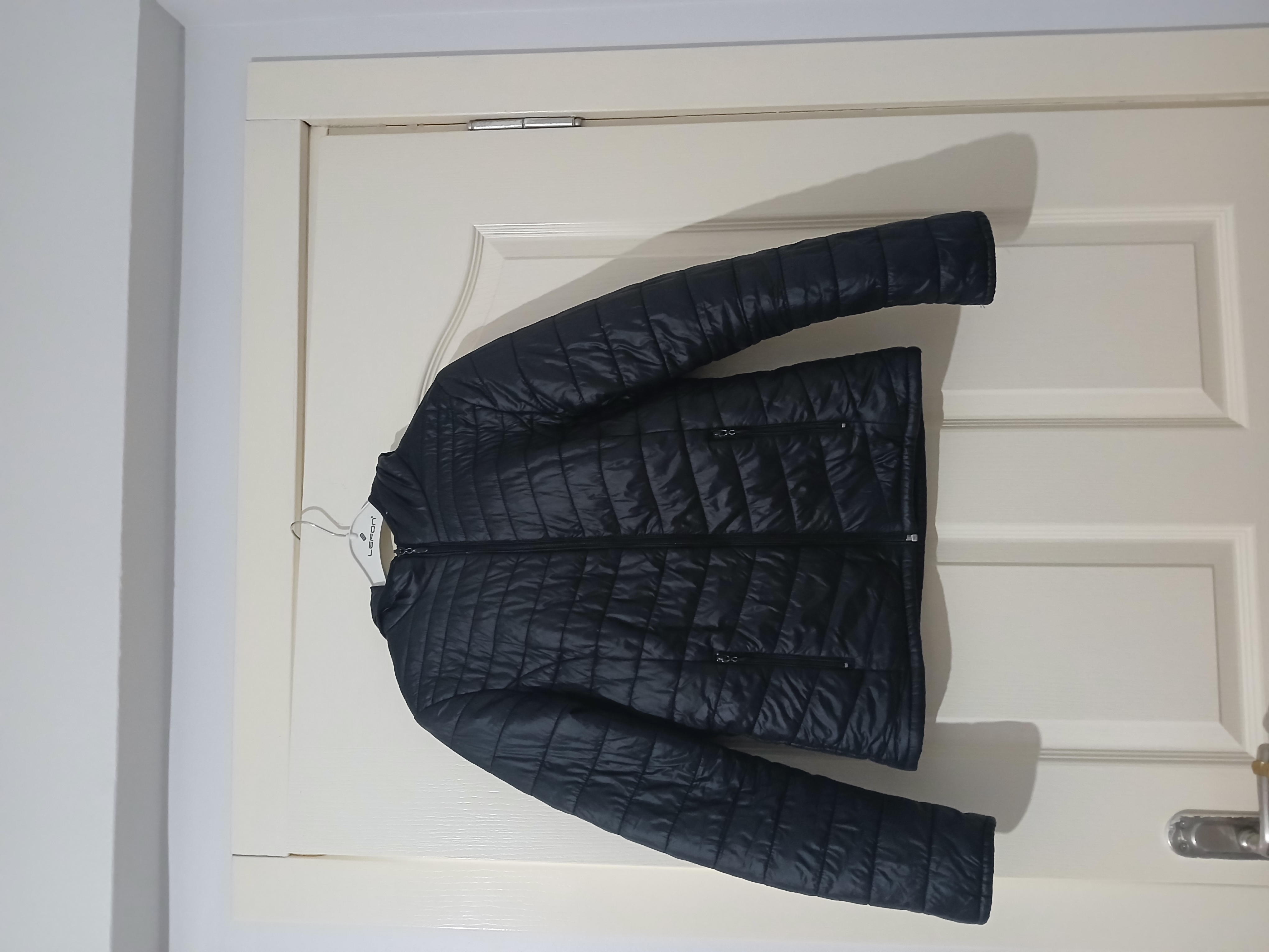 COLİN'S MARKA, kadin mont