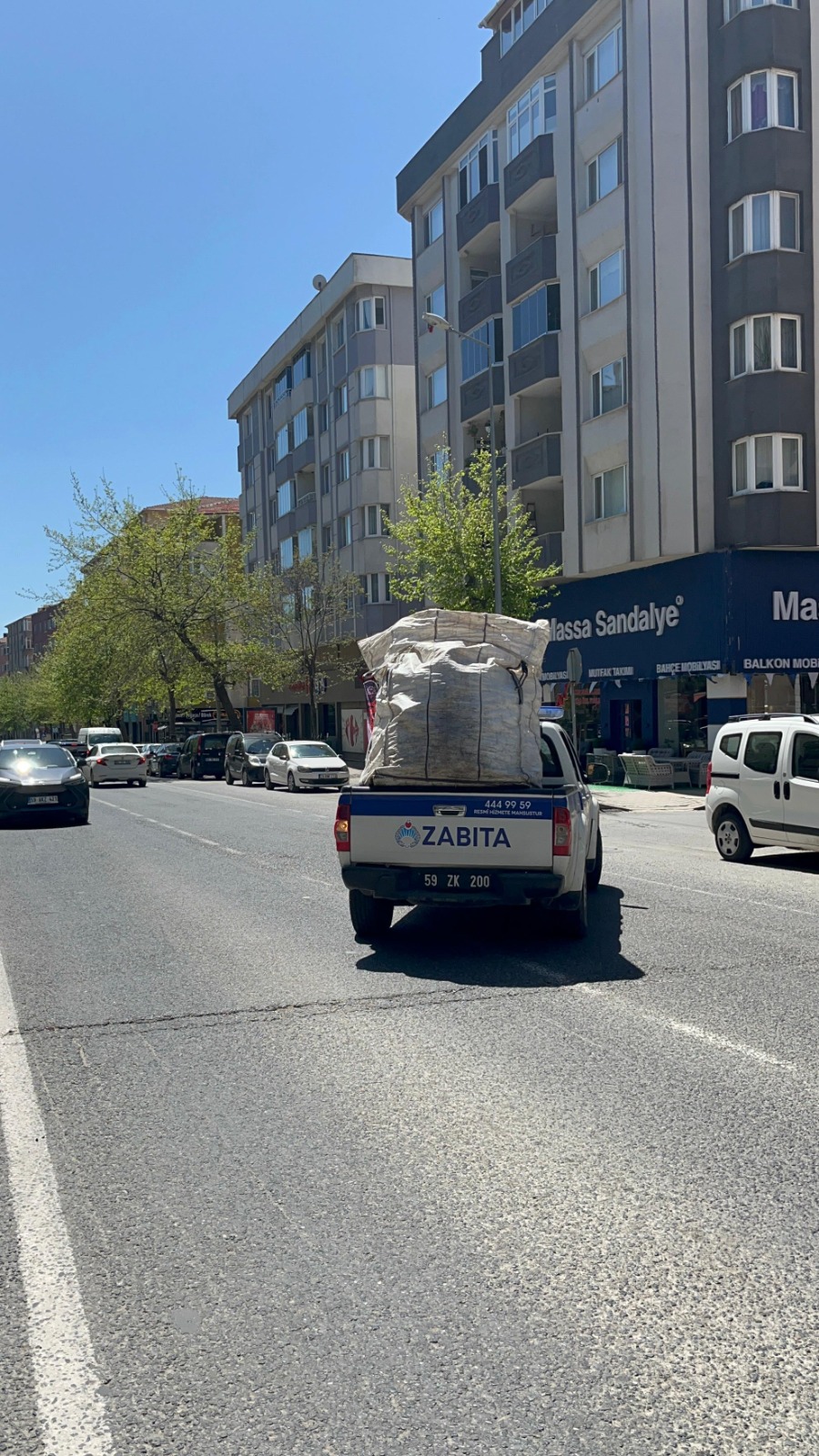 Çorlu’da Trafiği Aksatan ‘Çekçek’ Aracı Zabıtaya Takıldı