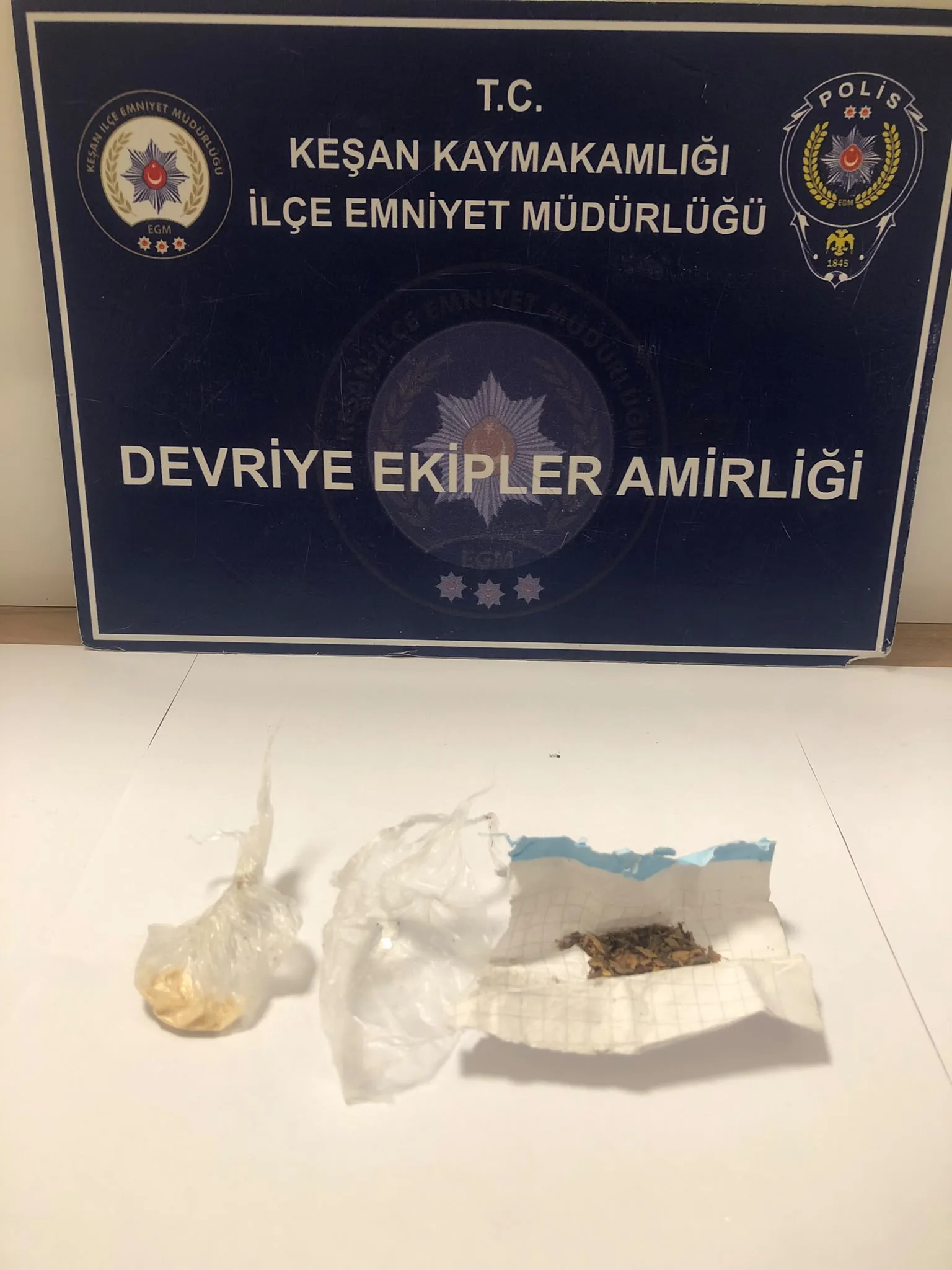 Edirne’de araçta av tüfeği ve uyuşturucu ele geçirildi; 1 tutuklama — Keşan, Edirne