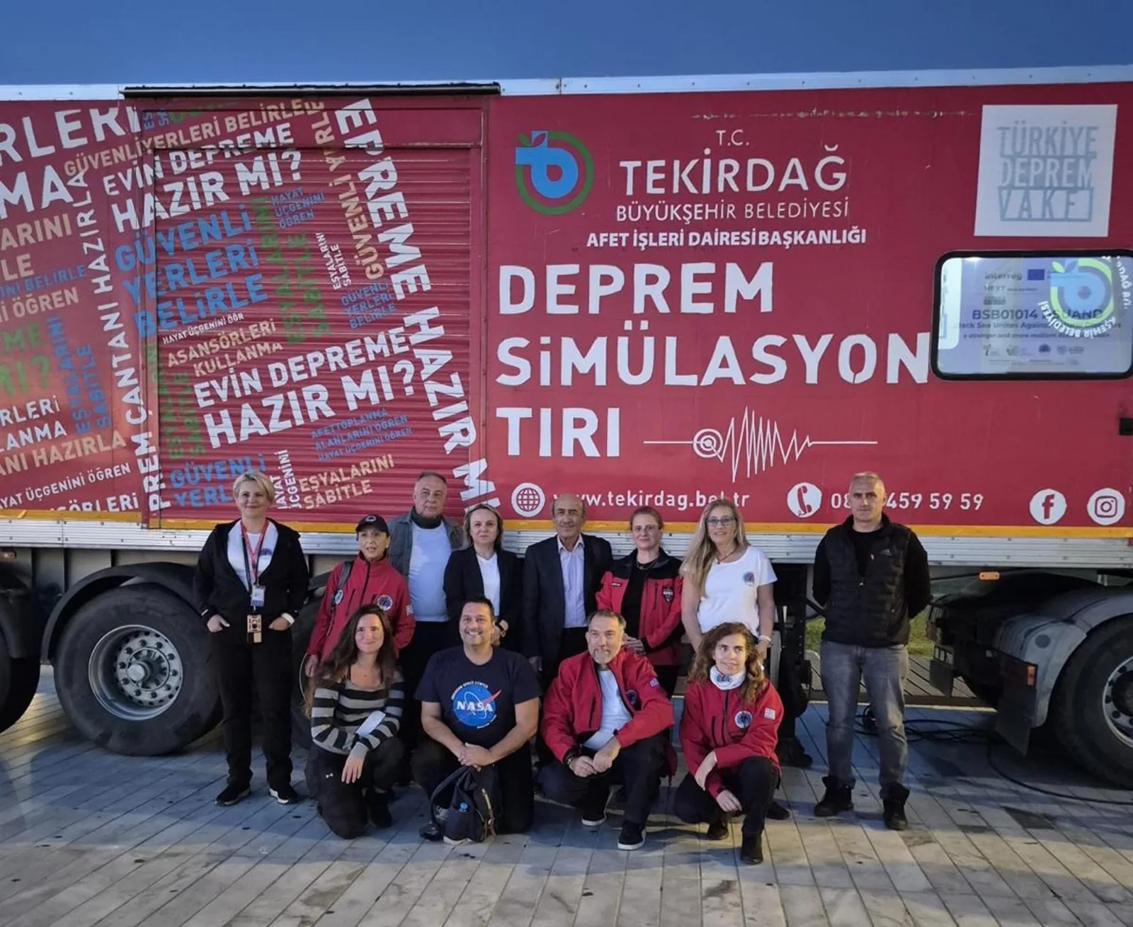 Tekirdağ'ın 'Deprem Simülasyon TIR'ı Yunanistan ve Bulgaristan'da — Tekirdağ