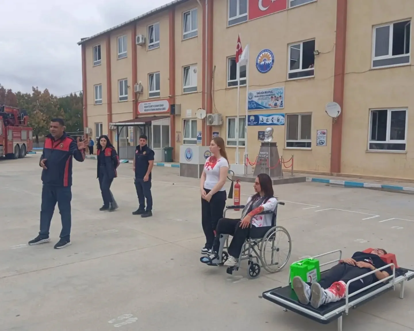Keşan’daki okullarda deprem ve yangın tatbikatı yapıldı — Keşan, Edirne