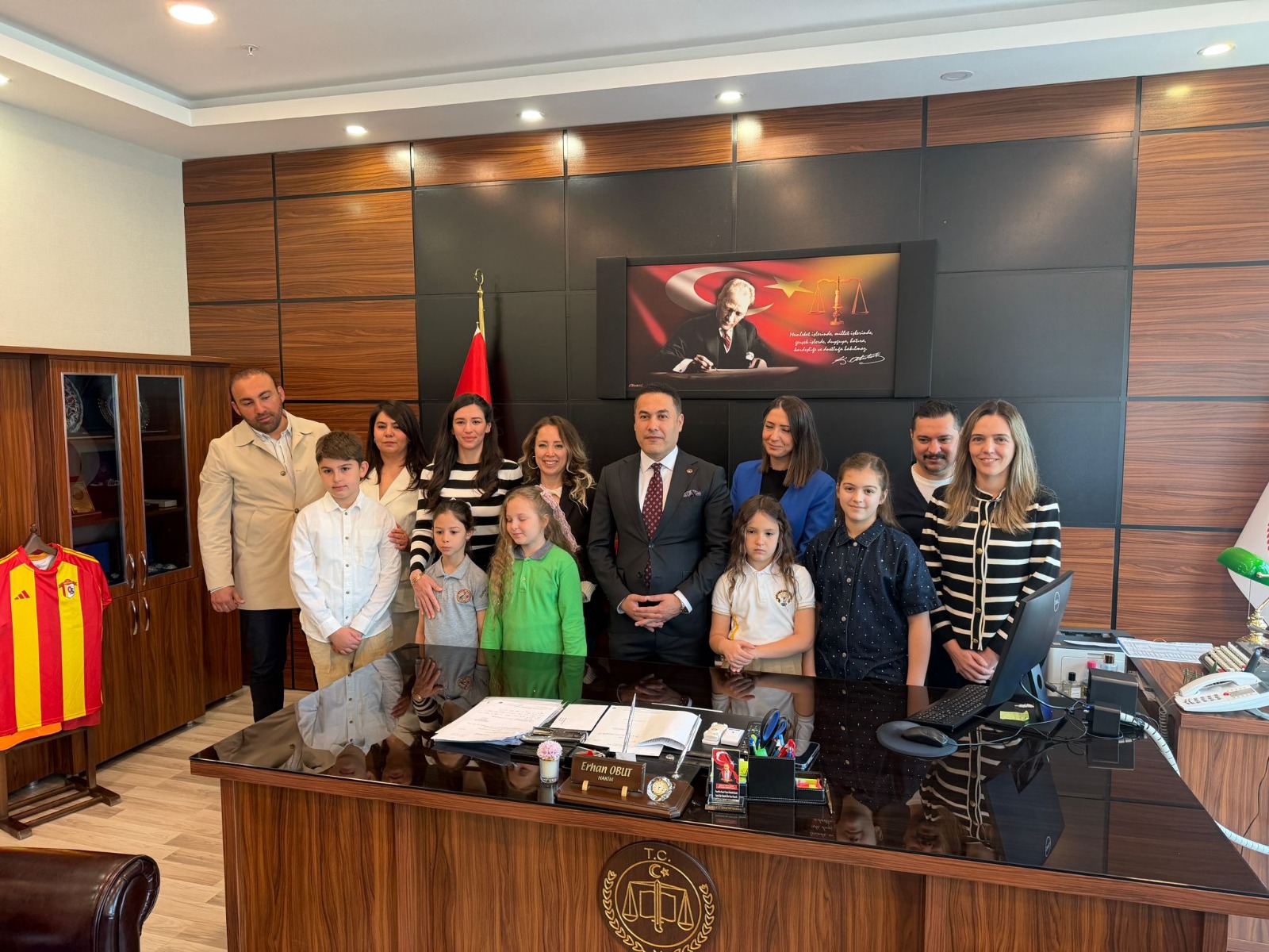 Çorlu Adliyesi’nde 23 Nisan Coşkusu Geleceğin Hakim ve Savcıları Cübbe Giydi