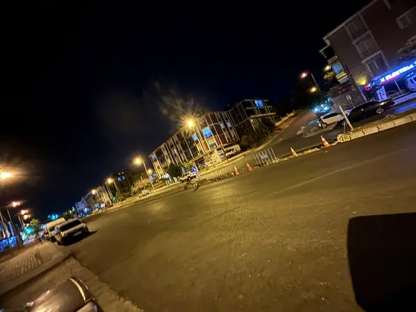 Yol ve Kaldırım: Bağlariçi 3. Sokak, Reşadiye Mahallesi