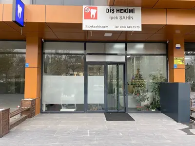 Dt.İpek Şahin Ağız ve Diş Sağlığı Muayenehanesi