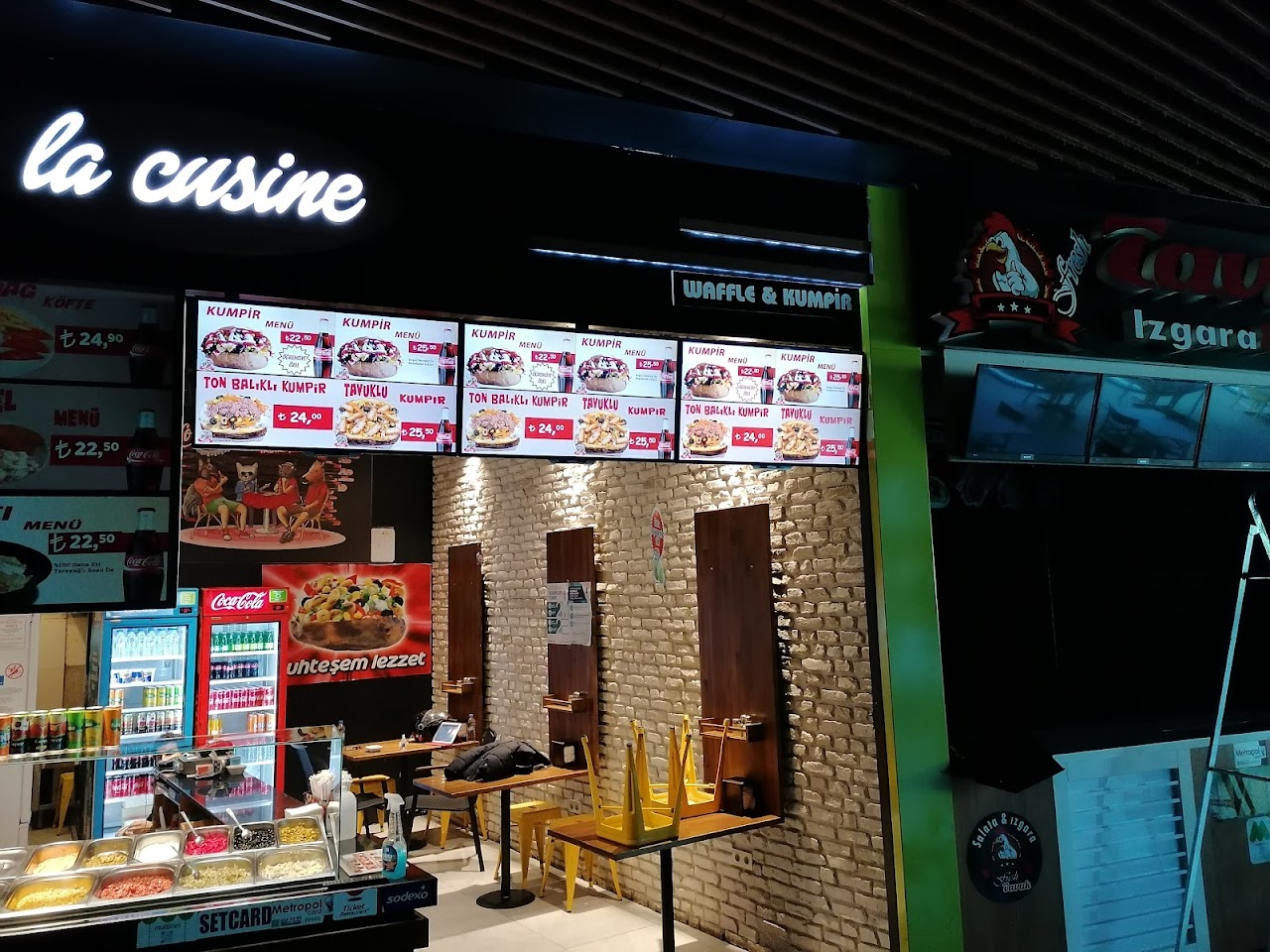 MON TACOS TREND ARENA AVM
