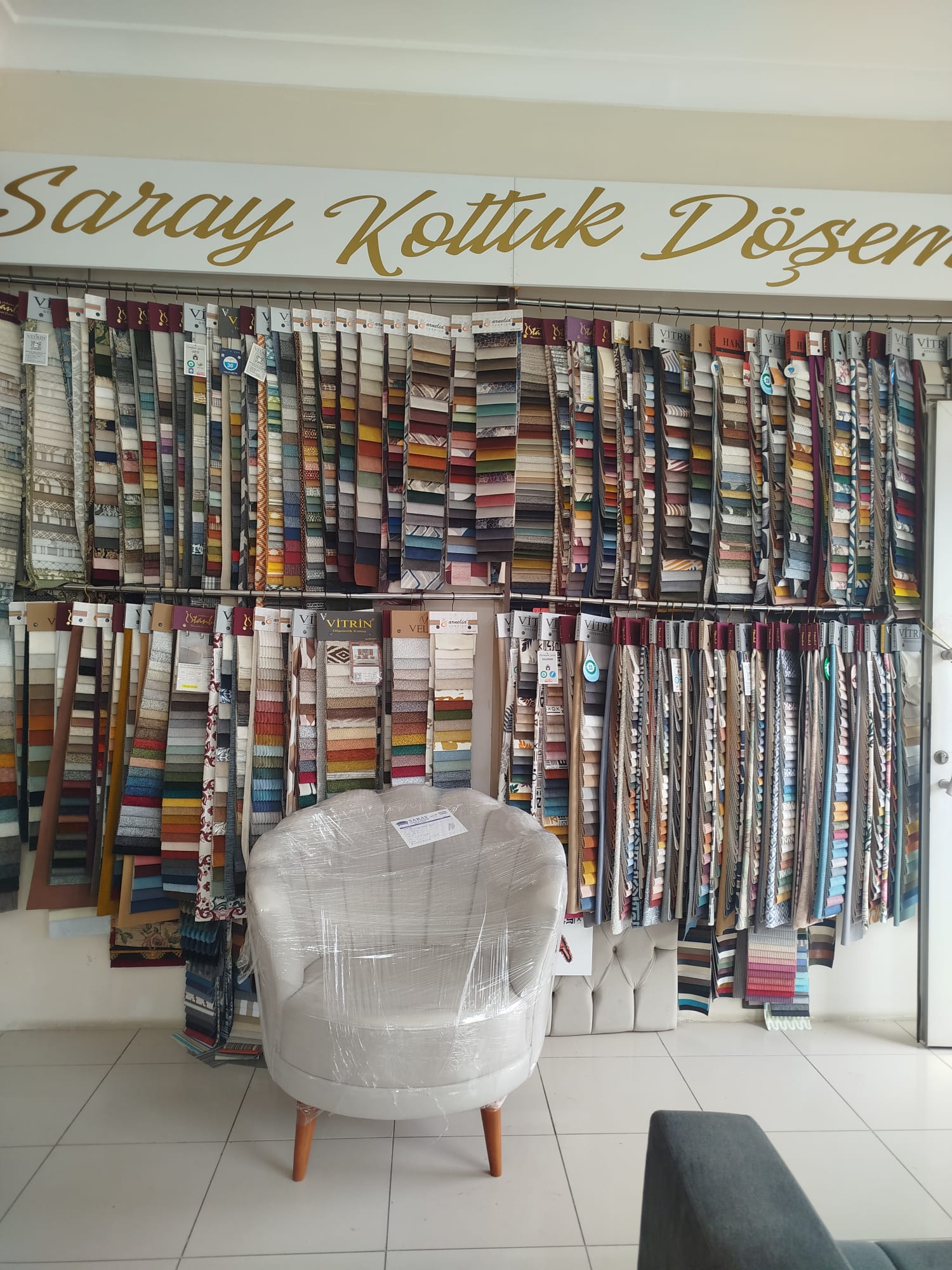 Saray Koltuk