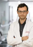 Op. Dr. Cem Hakan Yurtsever